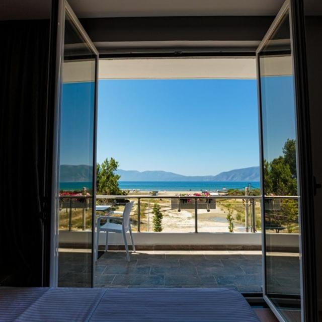 Hotel Real Vlorë Exterior foto